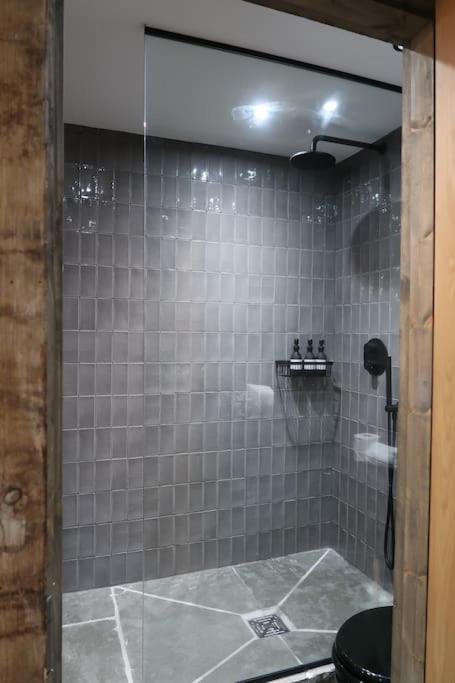 Appartamento Quirky Retreats - The Hidden Retreat Windermere Esterno foto